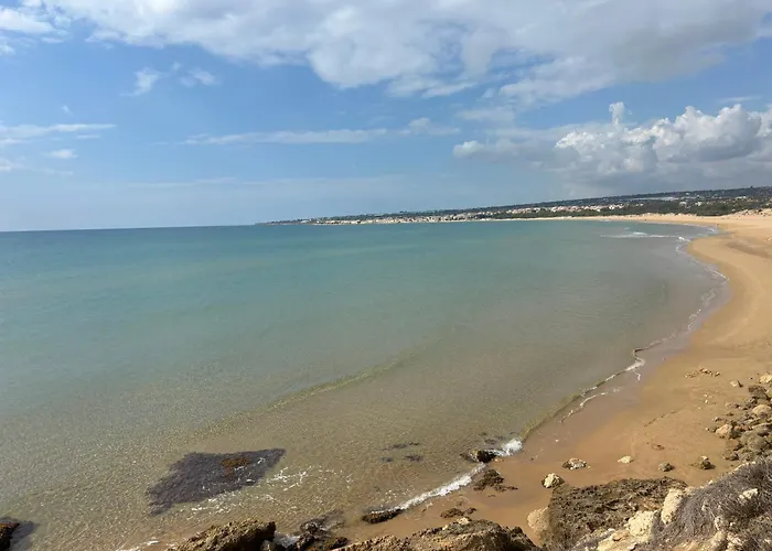 Ificumori, Campagna Ammare Feriehus *